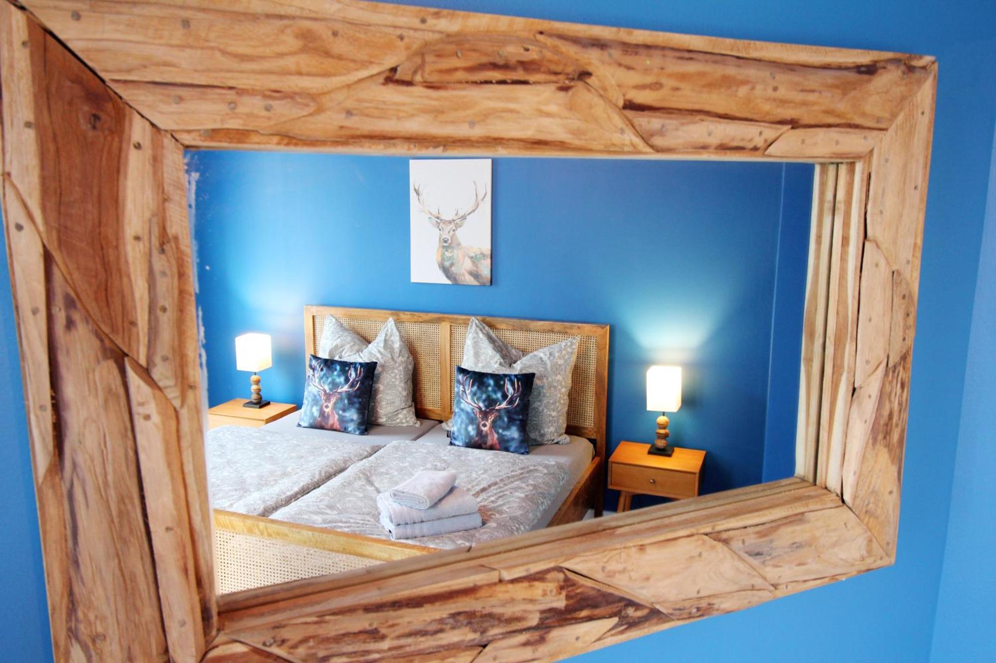 Secret Hideaways Wood Lodge Mit Kinderzimmer Messe L City L Flughafen L Hbf Duisburgo Esterno foto